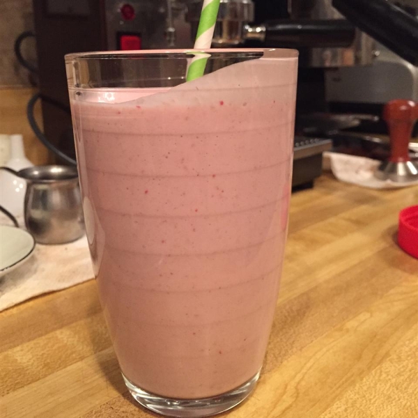Tasty Strawberry Smoothie
