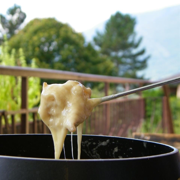 Wine Cheese Fondue