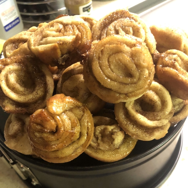 Ninety-Minute Cinnamon Rolls