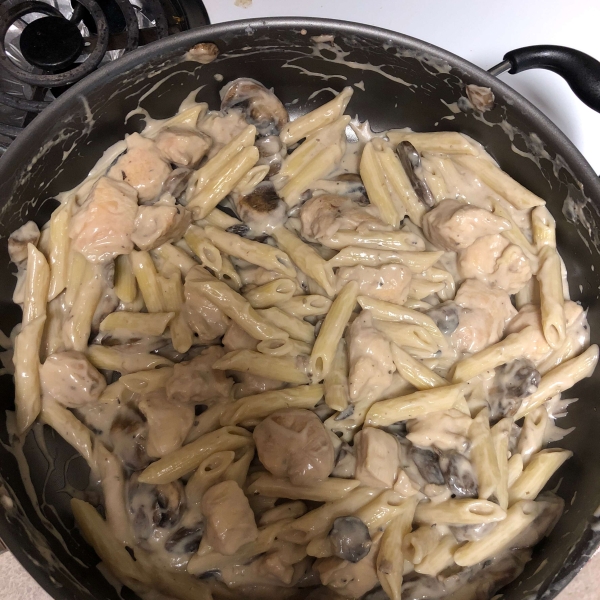 Healthy Creamy Chicken and Pasta