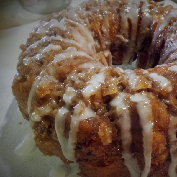 Apple-Walnut Cinnamon Roll Monkey Bread