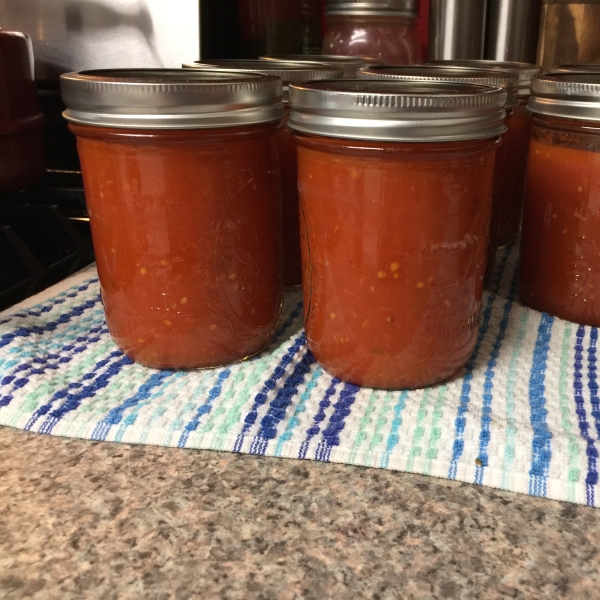 Canning Pizza or Spaghetti Sauce from Fresh Tomatoes