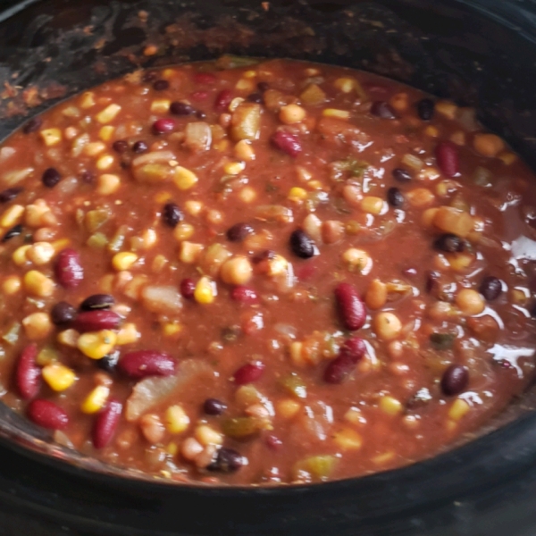 Grandma's Slow Cooker Vegetarian Chili