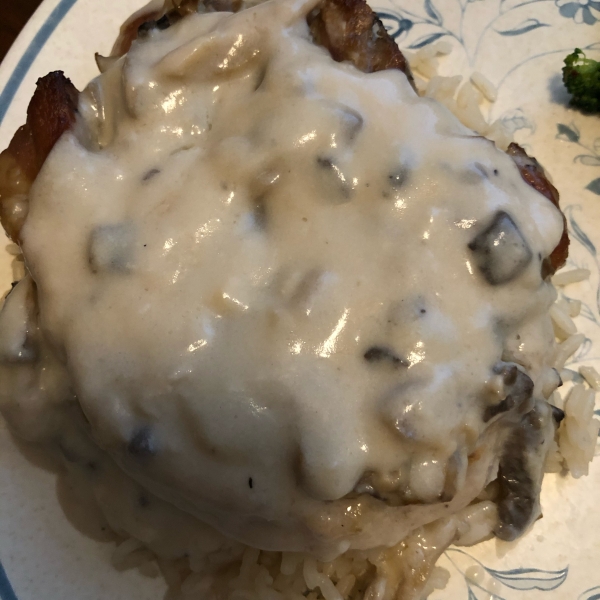 Gravy Baked Pork Chops