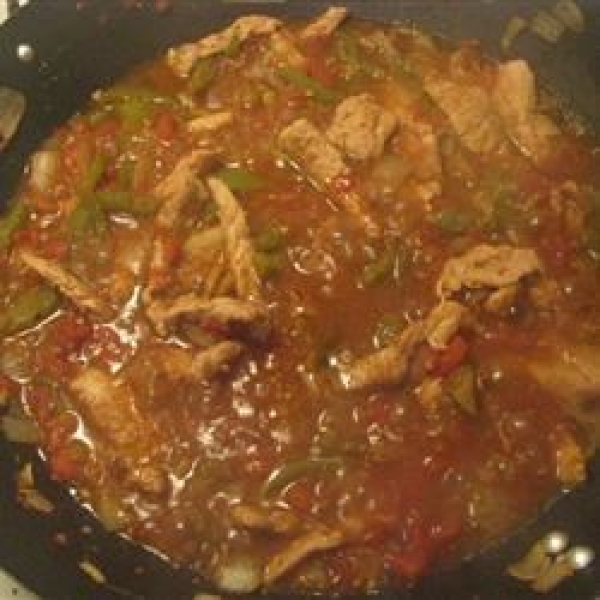 Pork Tenderloin with Tomato and Pepper Sauce