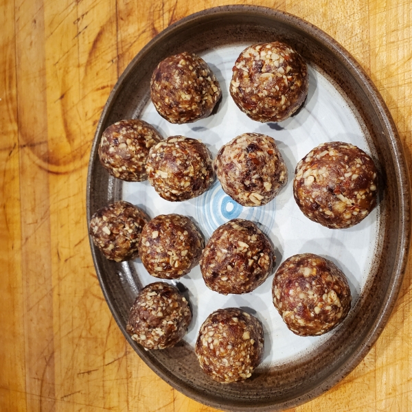 Pecan Pie Energy Bites