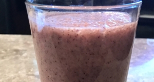 Kale and Berries Breakfast Smoothie