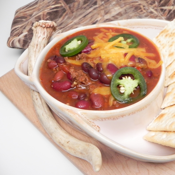Instant Pot® Venison and Bean Chili
