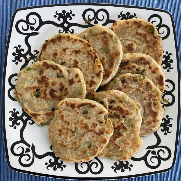 Green Onion Cakes