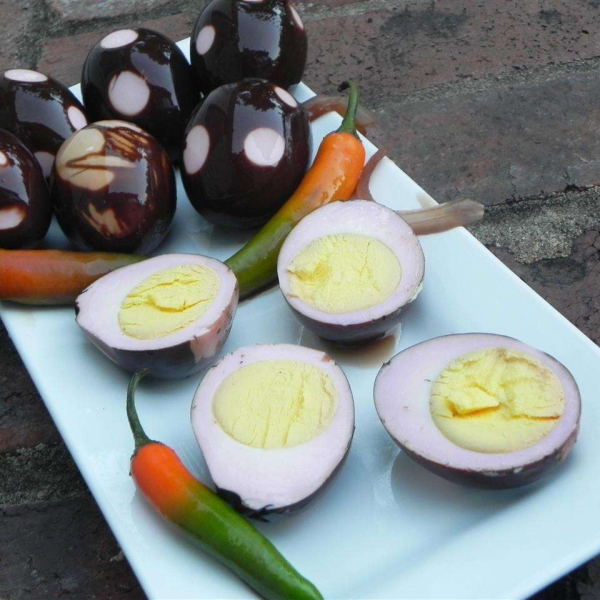 Lance's Balsamic Pickled Eggs