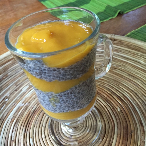 Overnight Mango Chia Pudding