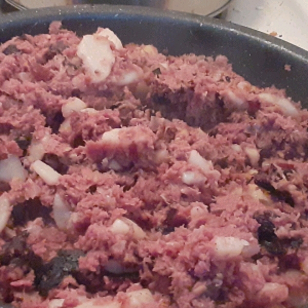 One Skillet Corned Beef Hash