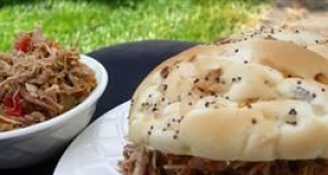 Easy Slow Cooker Pulled Pork