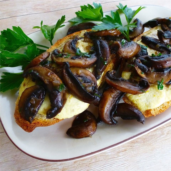 Mushroom and Ricotta Bruschetta