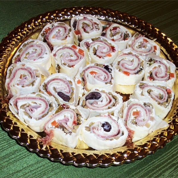 Muffuletta Pinwheels