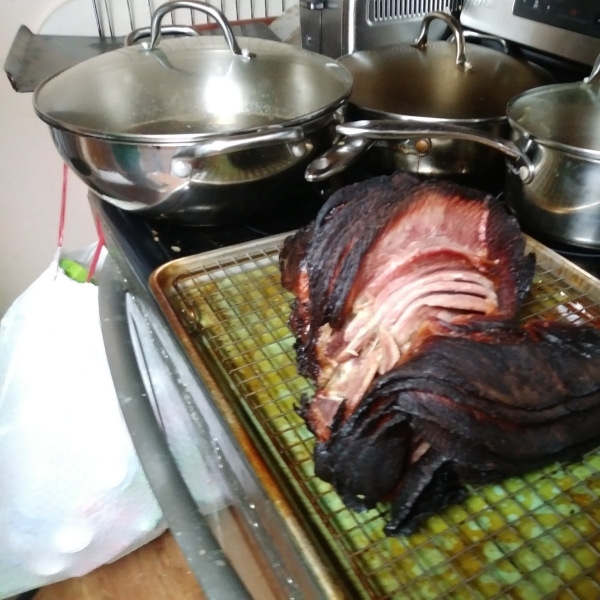 Baked Ham with Sweet Glaze