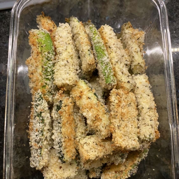 Baked Panko-Breaded Zucchini Fries