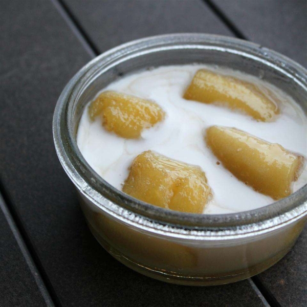 Sweetened Bananas in Coconut Milk