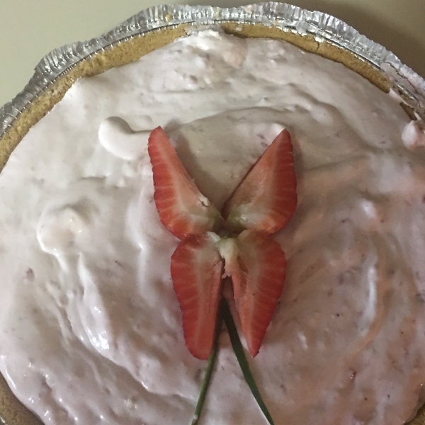 Strawberry Frozen Pie