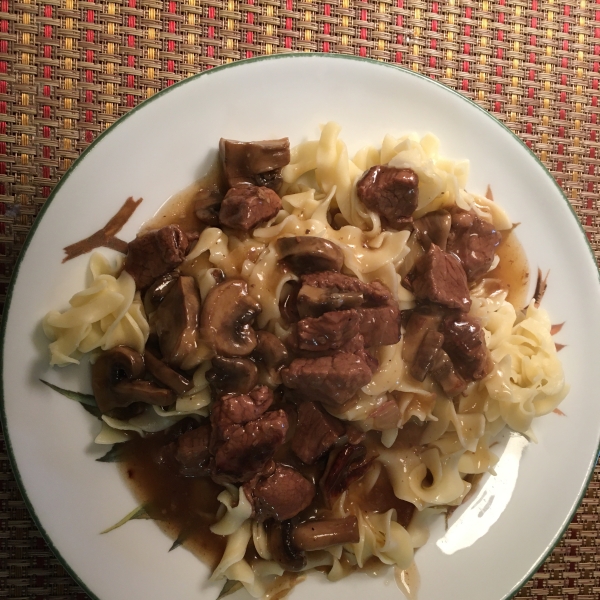 Simple Beef Tips and Noodles