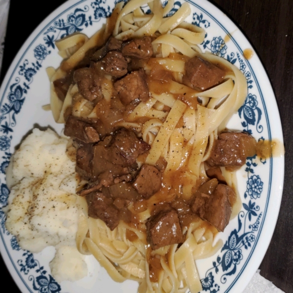 Simple Beef Tips and Noodles