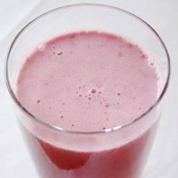 Grandma's Strawberry Milkshake