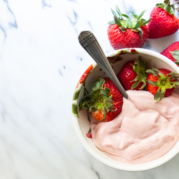 Strawberry Vegan Nice Cream