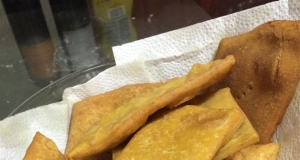 Chilean-Style Sopaipillas