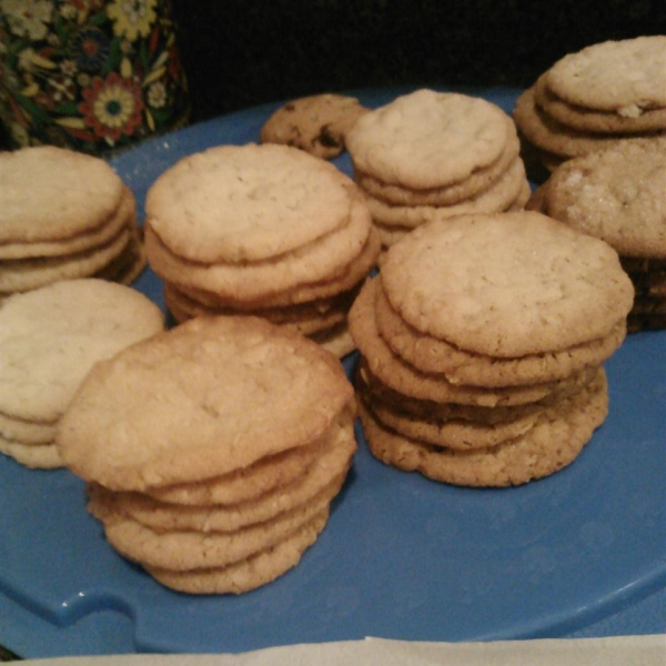 Aunt Gail's Oatmeal Lace Cookies