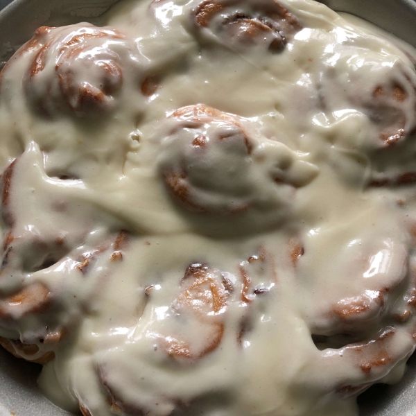 The Perfect Cinnamon Roll Icing
