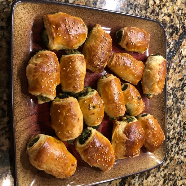 Spinach Rolls with Puff Pastry