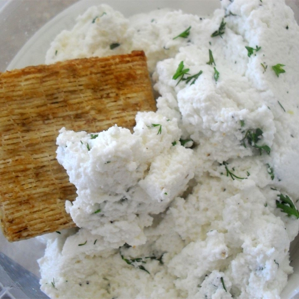 Garlic and Basil Goat Cheese