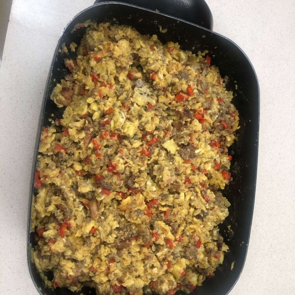 Scrambled Eggs with Sausage and Cornbread