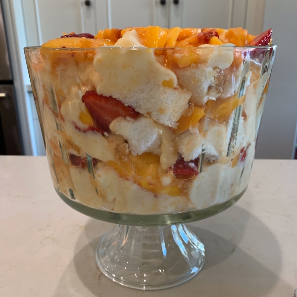 Fresh Peach Trifle