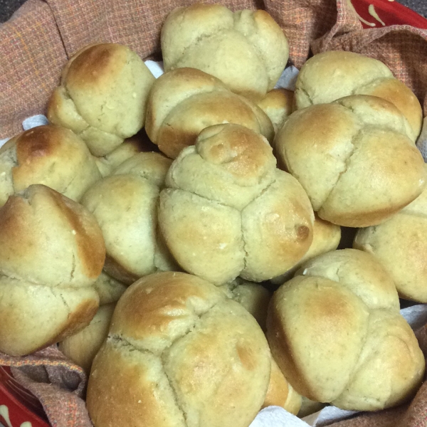Mom's Yeast Rolls