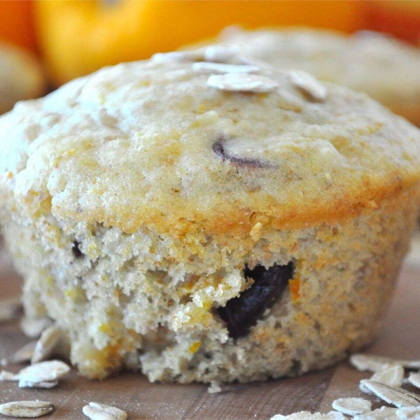 Tasty Orange-Oatmeal Muffins