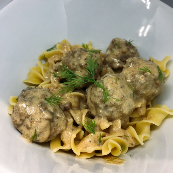 Slow Cooker Swedish Meatballs