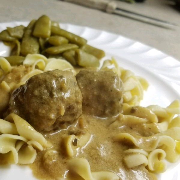 Slow Cooker Swedish Meatballs