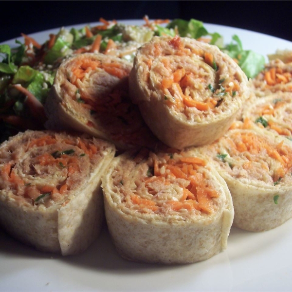 Chili Tuna Roll-Ups