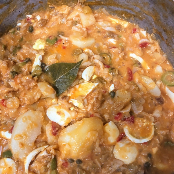 Bacalao a la Vizcaina (Basque Style Codfish Stew)