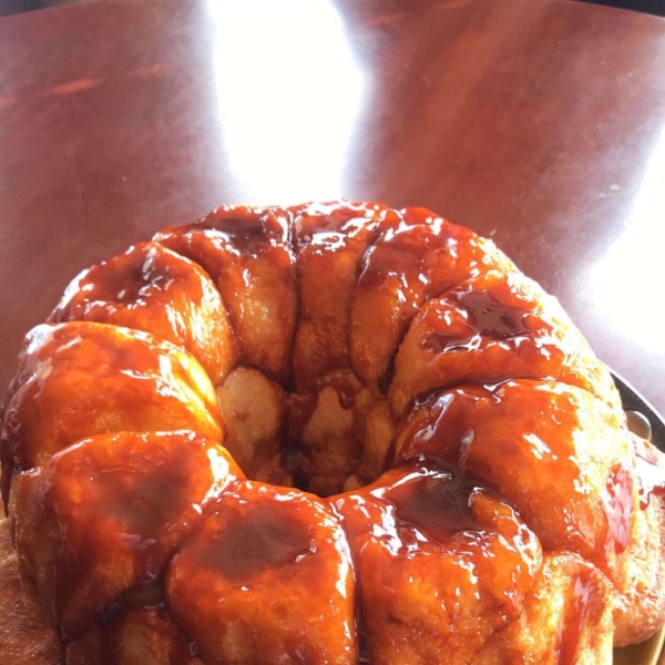 Butterscotch Pull-Apart Rolls