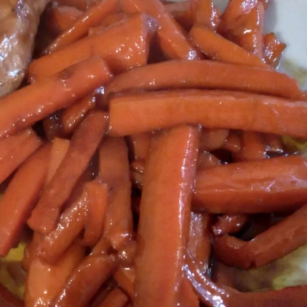 Chef John's Bourbon-Glazed Carrots