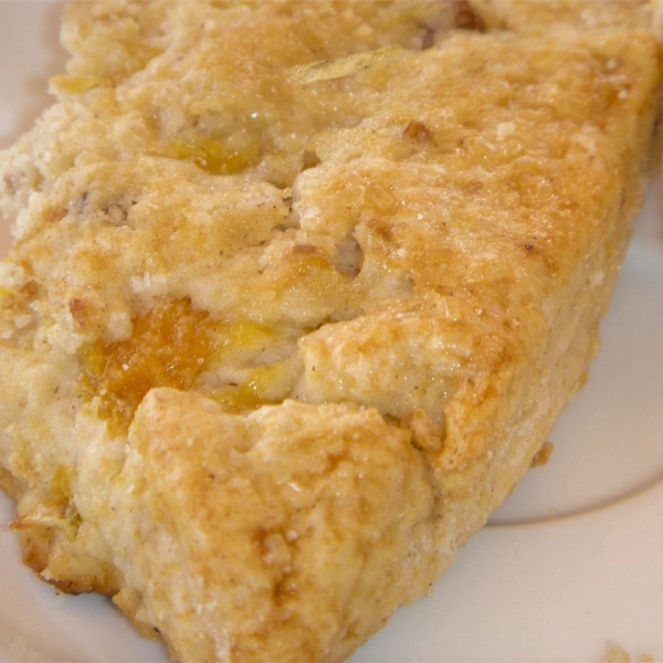 Christa's Peach Pecan Scones