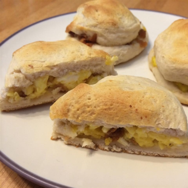 Easy Breakfast in a Biscuit