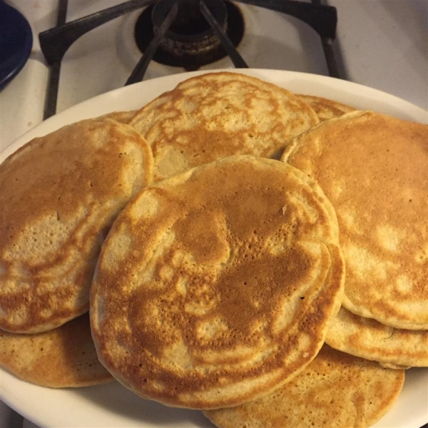 Fluffy Pancakes with Wheat Germ and Applesauce