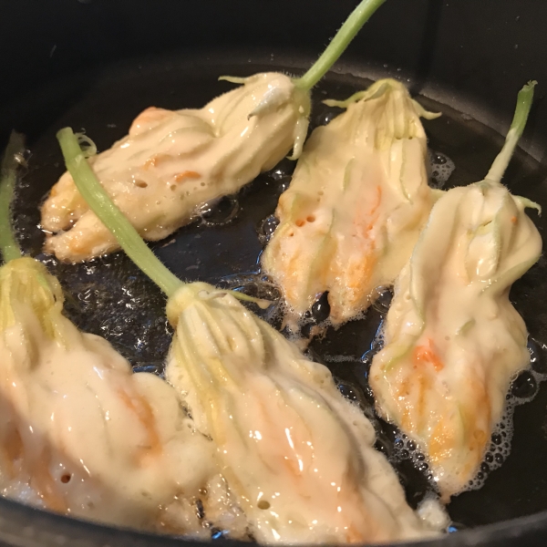 Fried Zucchini Flowers