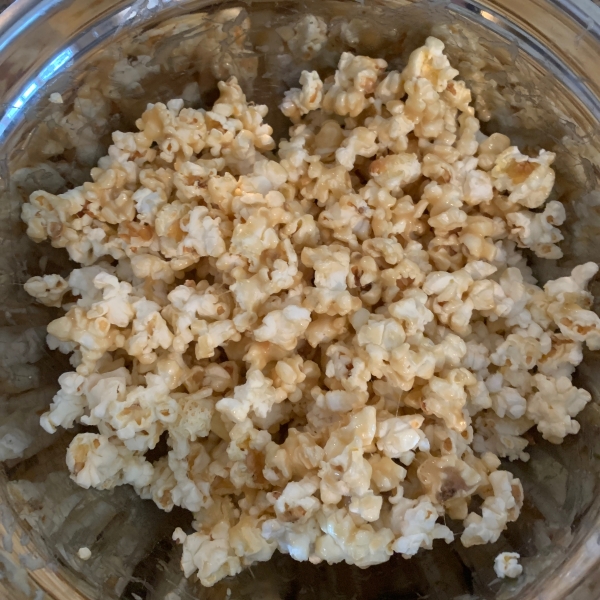 Caramel Popcorn with Marshmallow