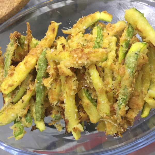 Low Carb Zucchini Fries