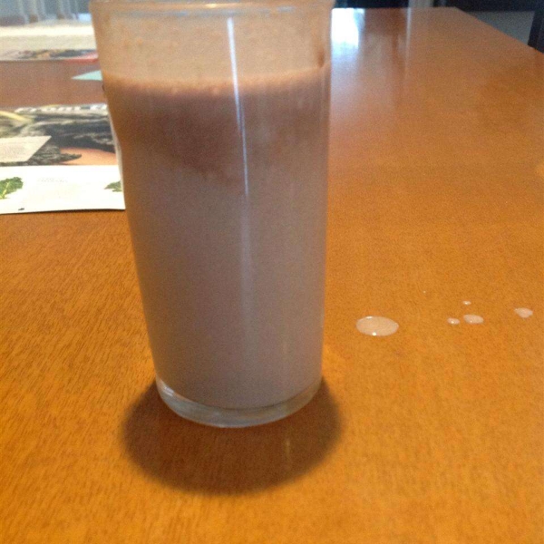 Cocoa, Banana, and Peanut Butter Smoothie