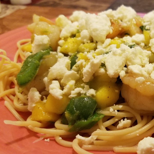 Mango-Basil Shrimp Skillet